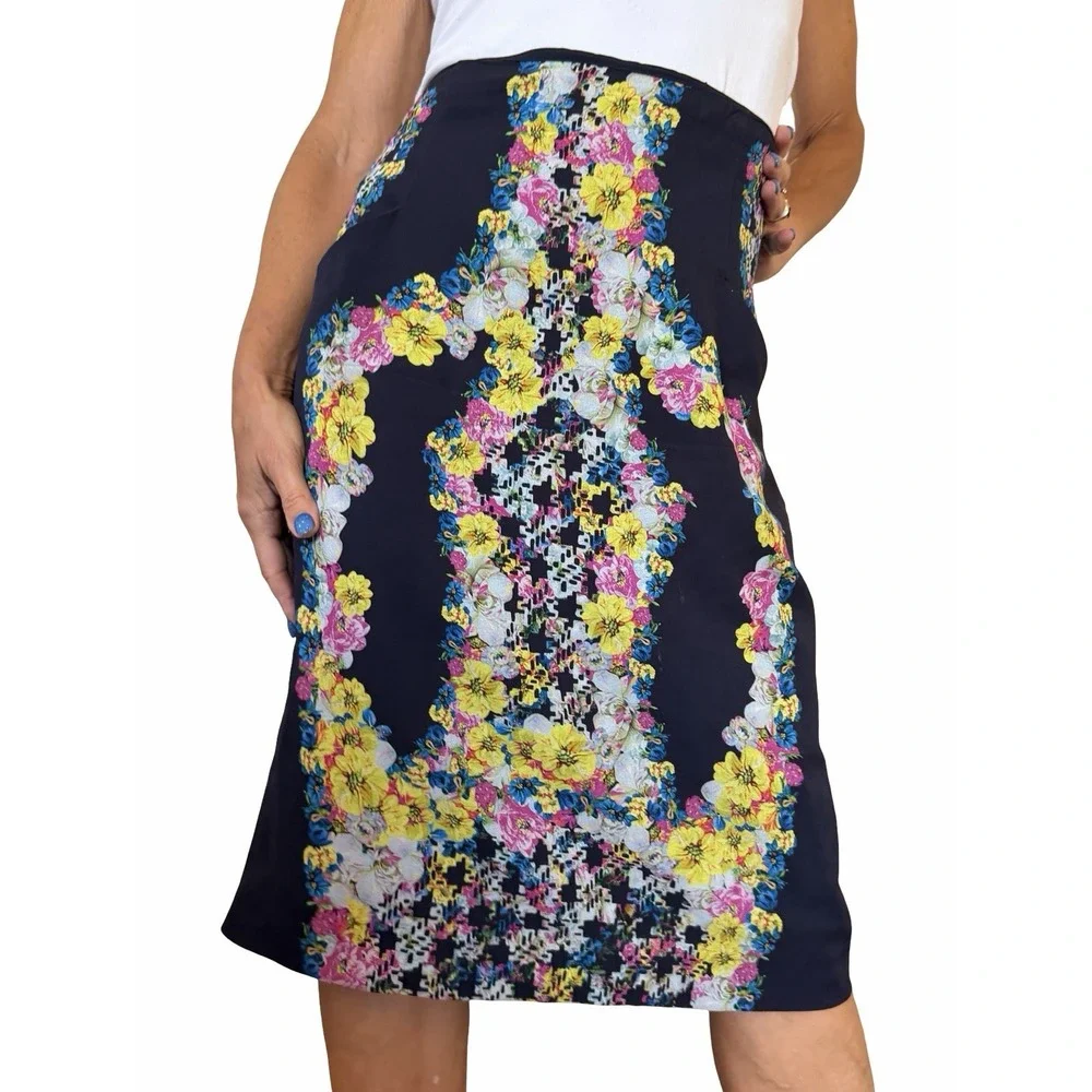 Erdem Skirt Women's 12 Pencil Silk Black Floral Digital Whimsical Dark Romance